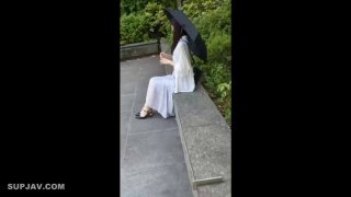 免费看男人脱女人内衣内裤二选一 猜小哥选哪位 留下的...